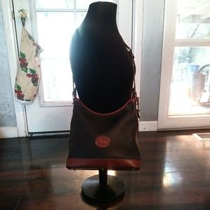 Dooney & Bourke Purse Like New